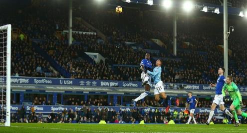 السيتي يقذف الرعب في "مدينة" ليفربول بإسقاط إيفرتون واقتناص صدارة بريميرليج